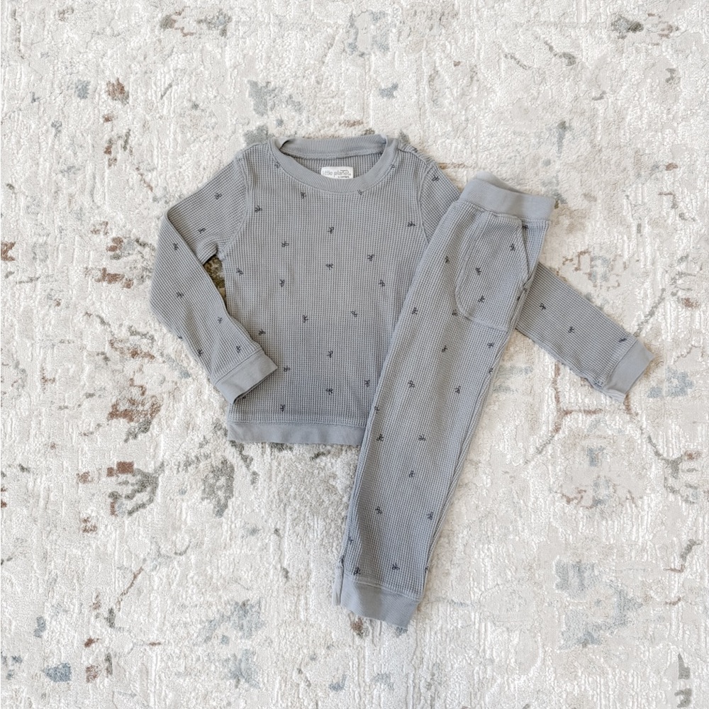 Little Planet Waffle Knit Set